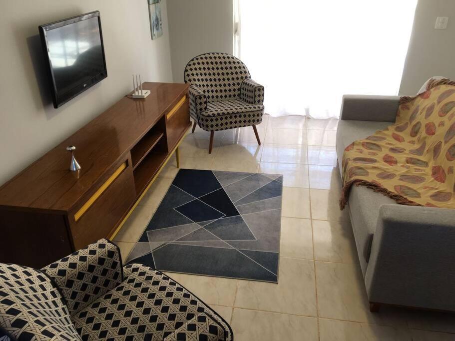 Casa Confortavel - 2 C/ar Holiday home